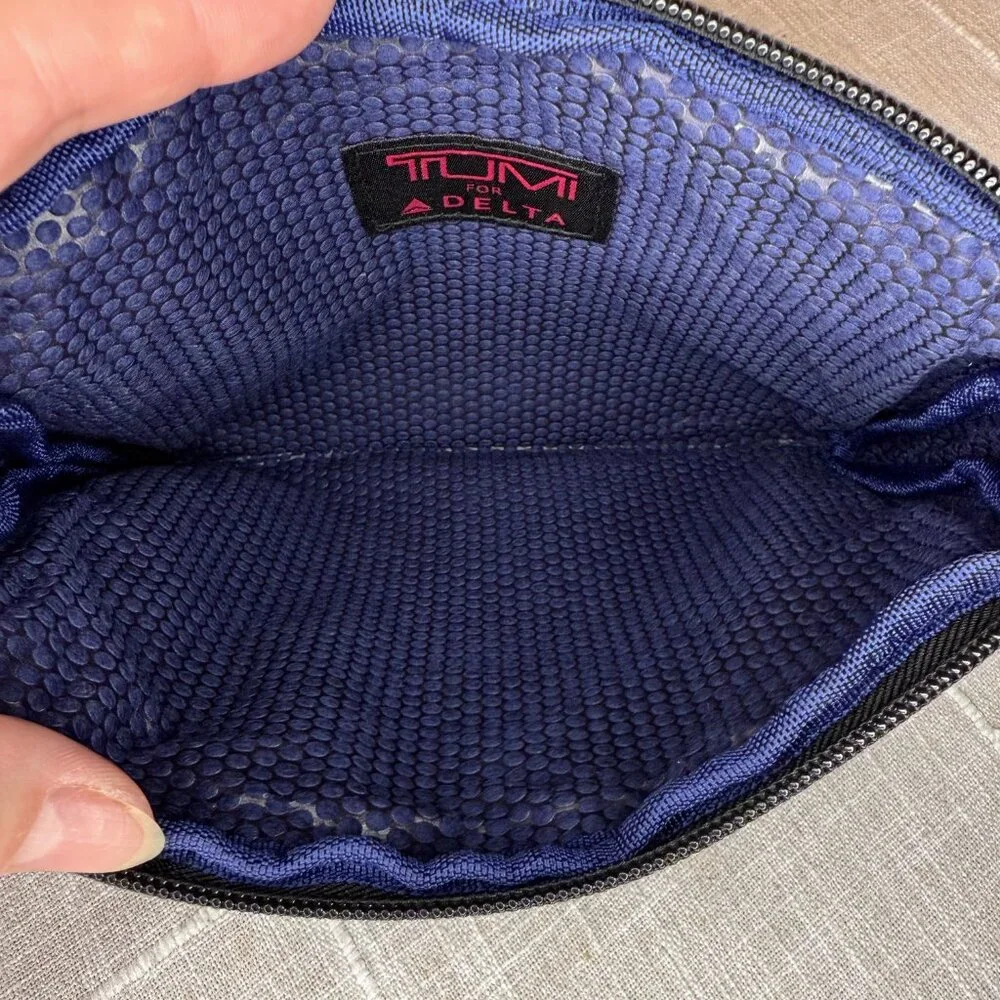 Tumi for Delta Cosmetic Pouch - Grey PVC